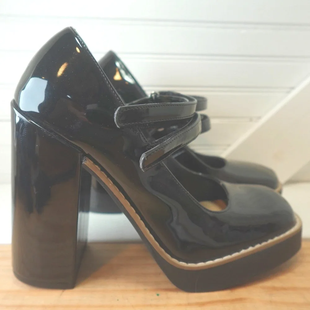Steve Madden Twice Black Patent Platform Mary-Jane Shoes Women's Size 7M Heels